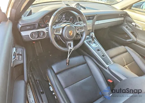 2017 Porsche 911 Carrera S z USA, uszkodzony, nr VIN WP0CB2A97HS154852